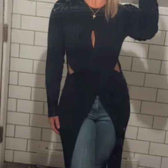 Ronny Kobo Crisscross Cut Out Long Black Sweater M-Large ( label is XL) - Picture 7 of 11